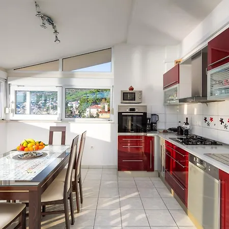 Adriatic Deluxe Дуги-Рат