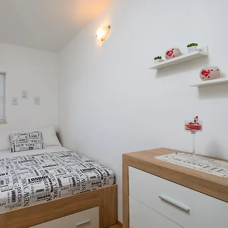 Adriatic Deluxe Apartment Dugi Rat