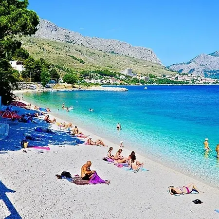 Апартаменты Adriatic Deluxe Дуги-Рат