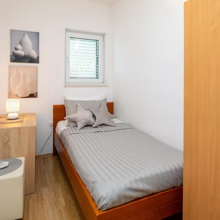 Adriatic Deluxe アパート