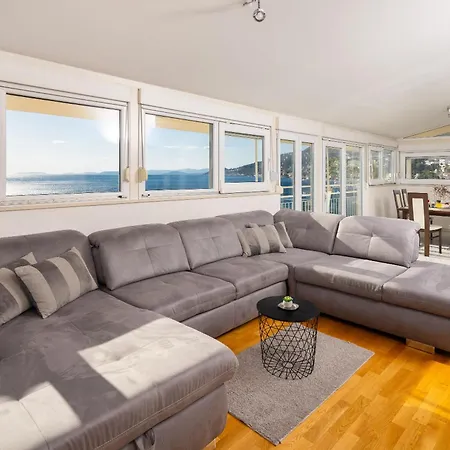 Adriatic Deluxe ドゥギ・ラット